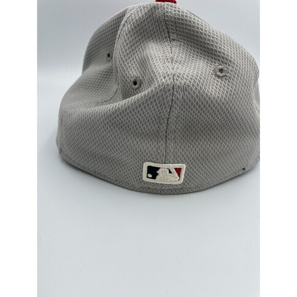 New Era Gray and Red Philadelphia Phillies Baseball Cap - Size 7 Stars USA Rare - Picture 4 of 8